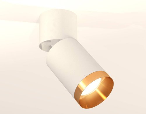 XM6312044 Накладной светильник Ambrella Techno XM6312044