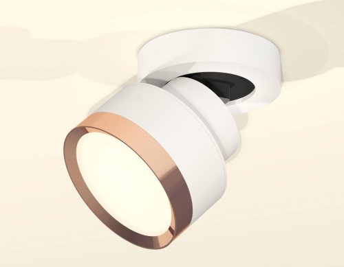 Накладной светильник Ambrella Techno XM8101005