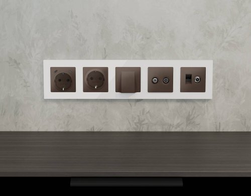 Розетка Ambrella Volt ALFA MA642510