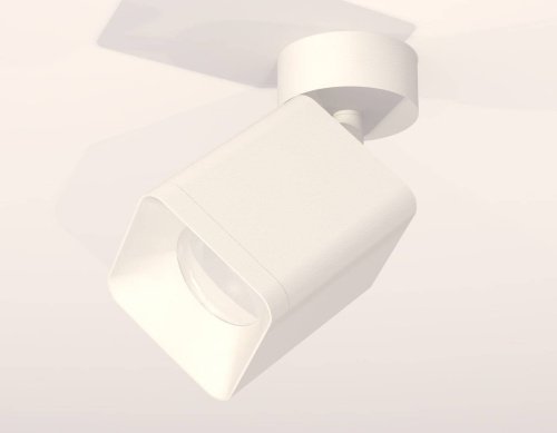 XM7812001 Светильник спот Ambrella Techno XM7812001