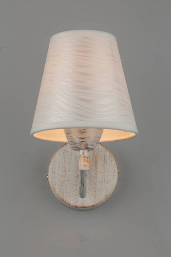 Настенное бра Omnilux Ugento OML-28401-01