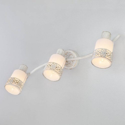 20025/3 белый с золотом Светильник спот Eurosvet Silvia 20025/3 белый с золотом